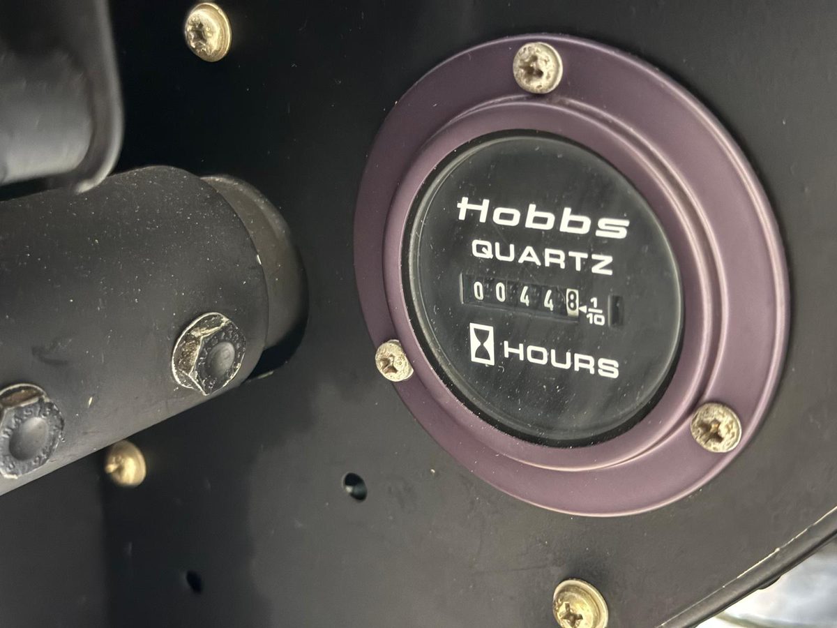 Horómetro Hobbs MD 520N